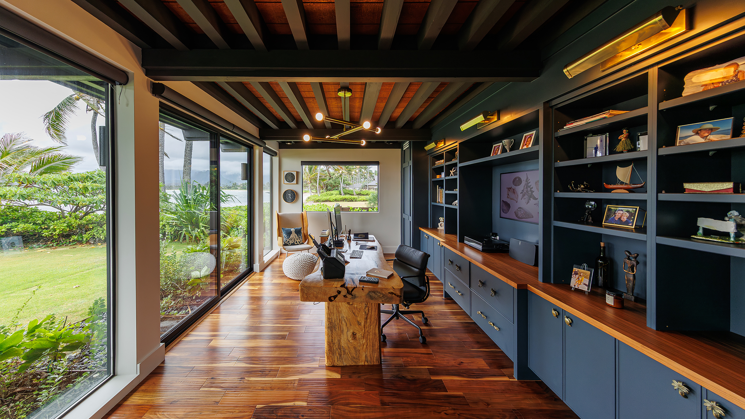 modern tropical 12