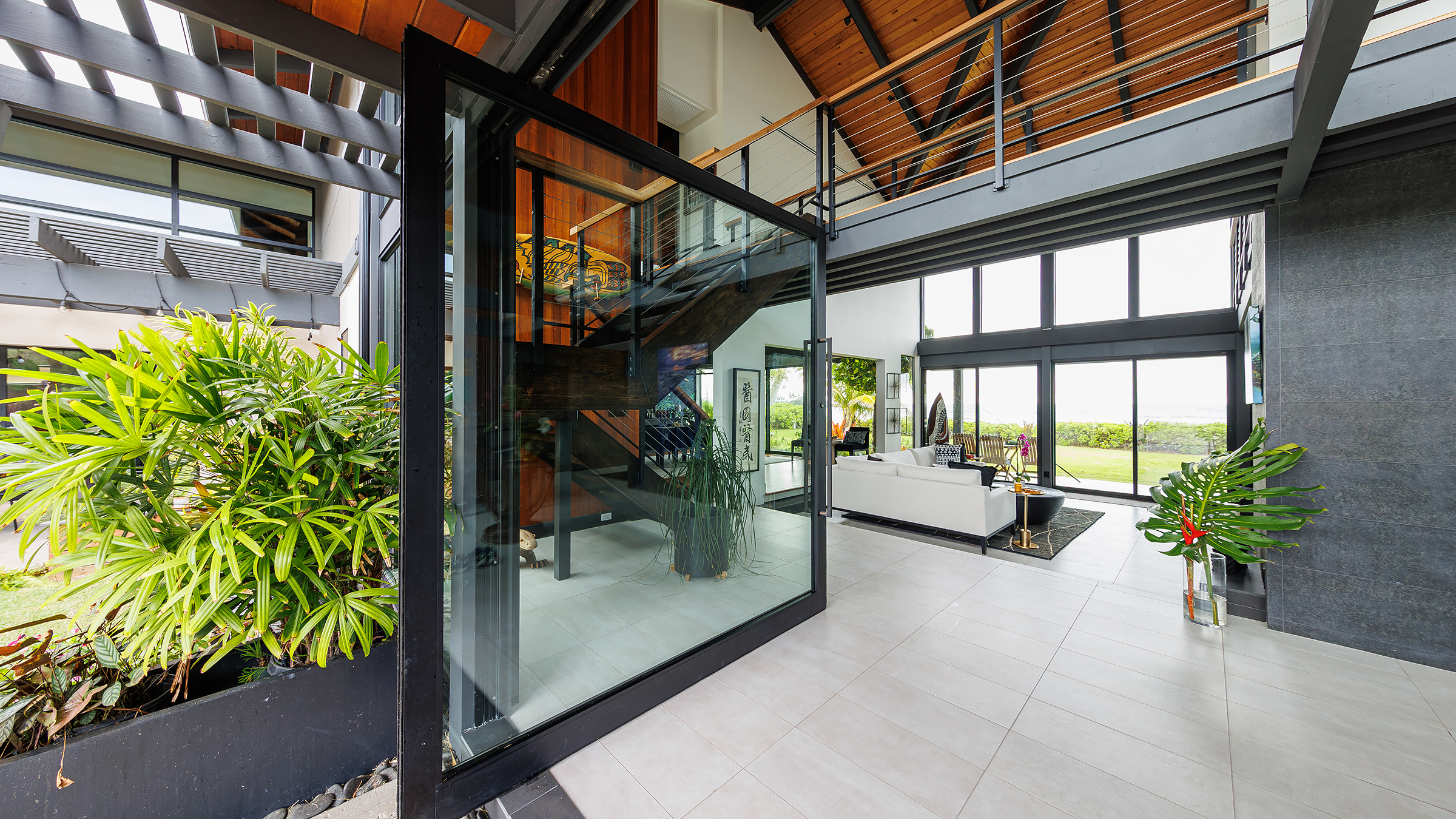 modern tropical 4